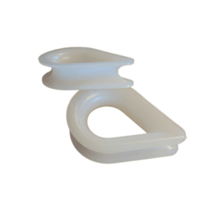 Kause i hvit nylon/plast